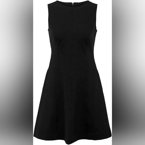 SPANX The Perfect Fit and Flare Dress - Picture 2 of 9